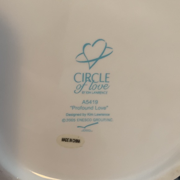 Circle of Love figurine by Kim Lawrence, Profound Love. - Picture 7 of 13